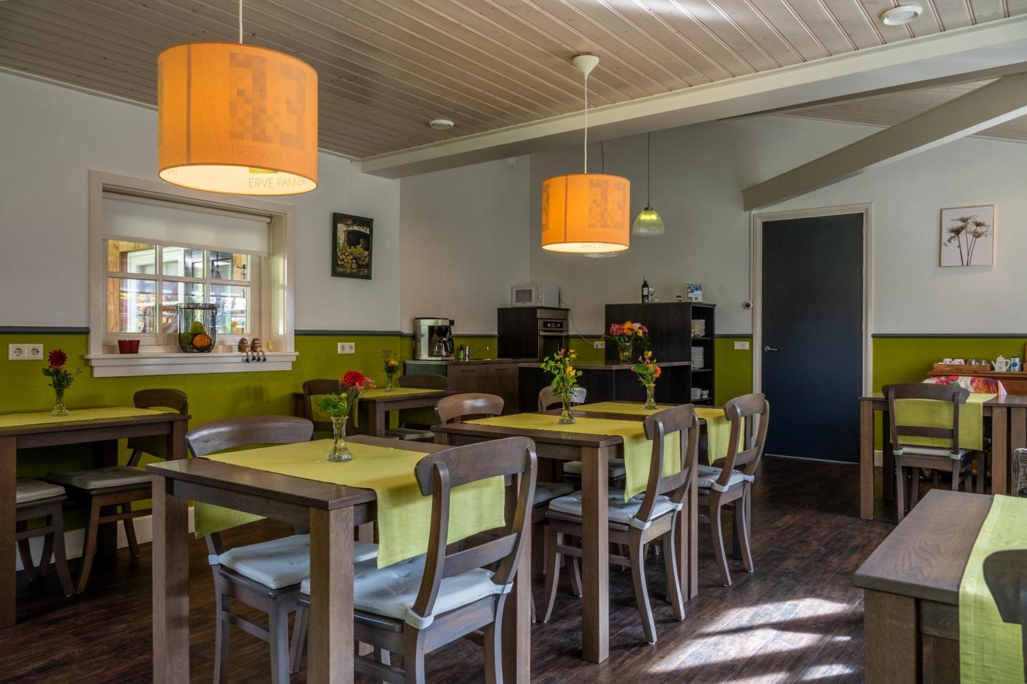 Erve Fakkert Bed & Breakfast Rossum  Luaran gambar